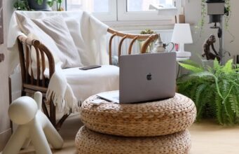 How to make an Ottoman out of old tires HOW TO MAKE AN OTTOMAN OUT OF OLD TIRES