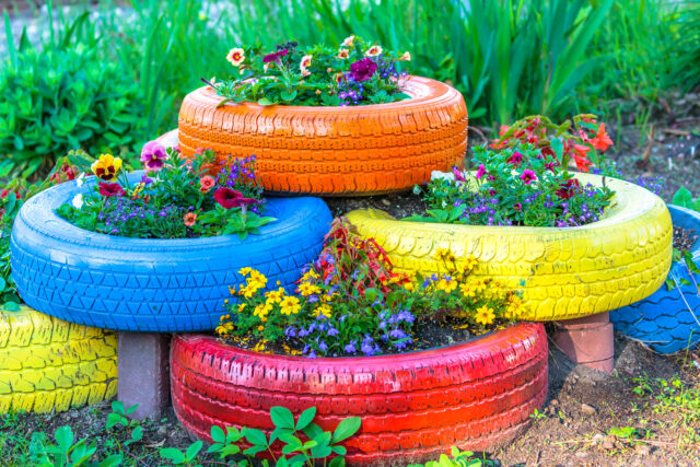 HOW TO RE-USE OLD TIRES AT HOME