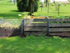 How to make a DIY backyard compost bin How to make a DIY backyard compost bin