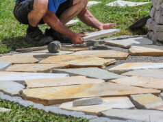 Make your own DIY mosaic garden stepping stones Make your own DIY mosaic garden stepping stones