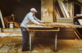 How to refinish wood furniture like a pro How to Refinish Wood Furniture Like a Pro